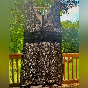 Eilly Bazar woman’s size XL black dress.